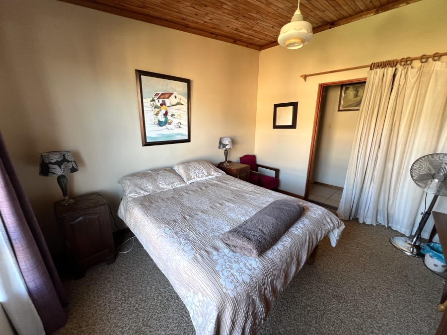 5 Bedroom Property for Sale in Ferreira Town Eastern Cape